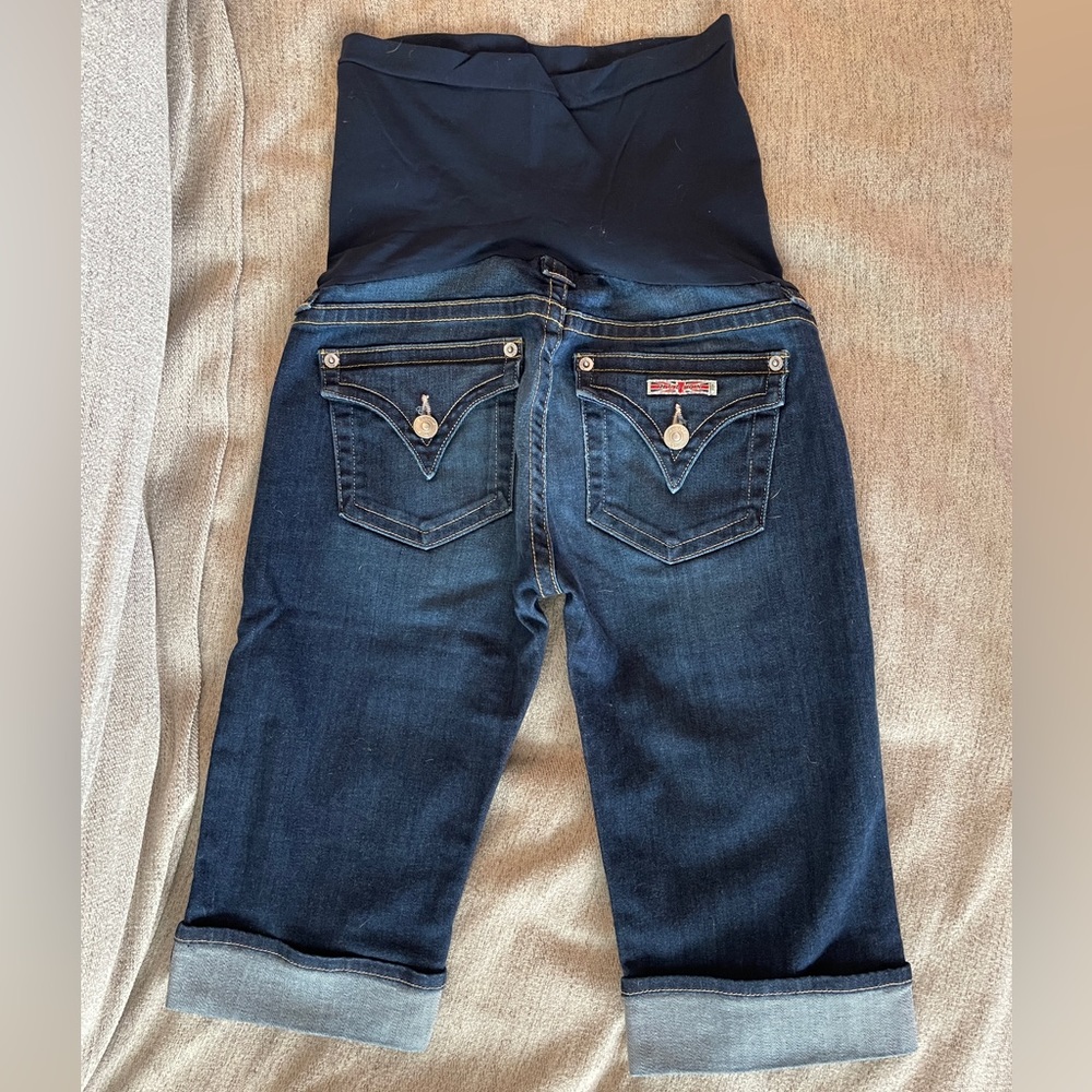 Hudson maternity capris
